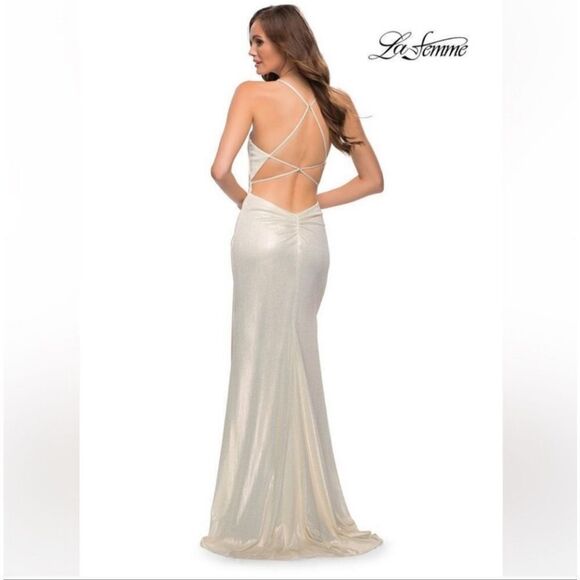 La Femme 29836 V-Neck Open Back Metallic Prom Gown White/Gold Size 0 $338 - Picture 3 of 10